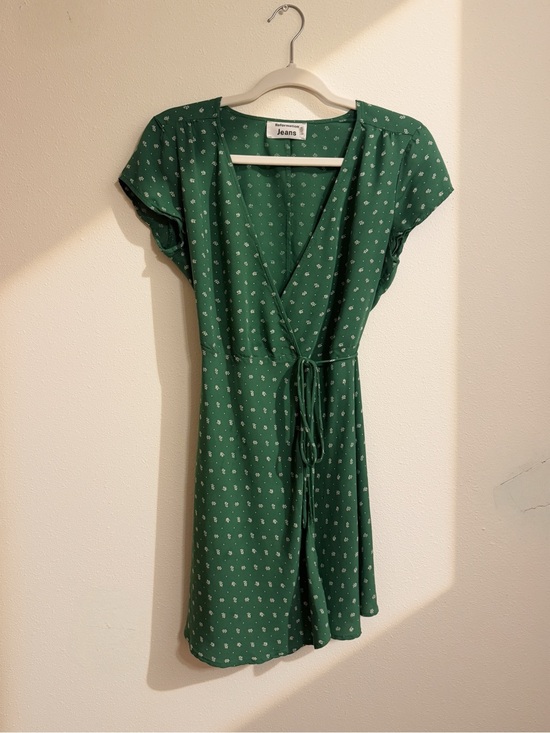 Reformation Dresses & Skirts - Reformation Port Wrap Mini Dress-Green Floral Print-Size Small